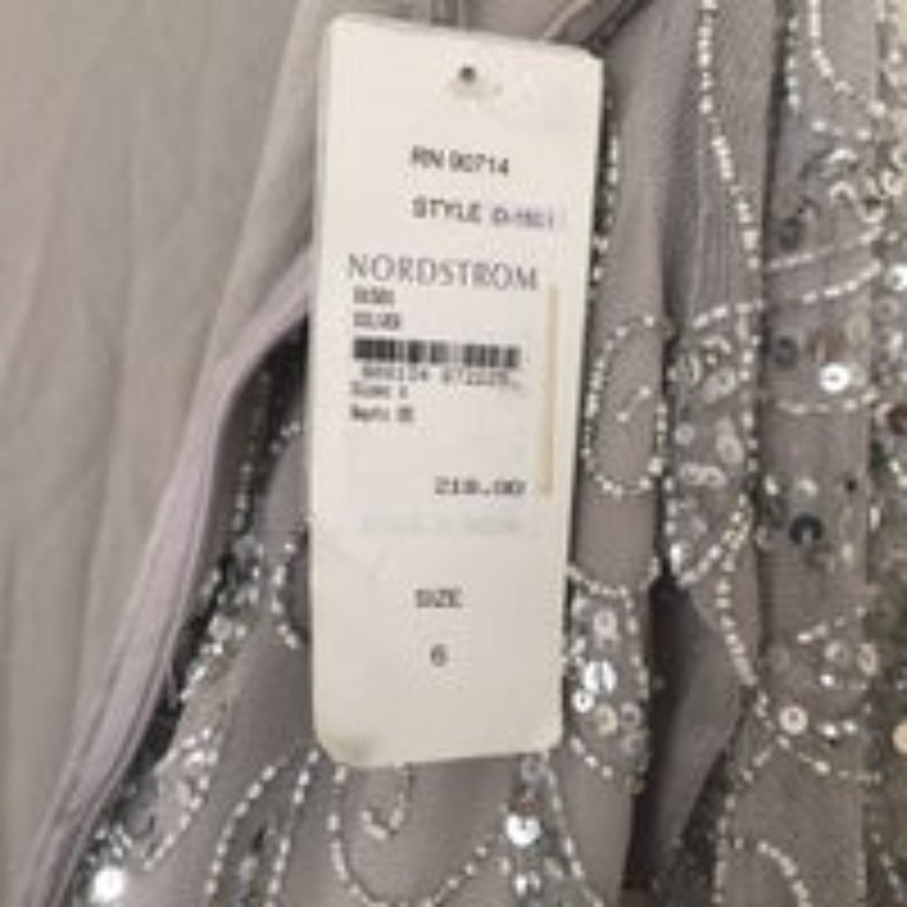 Pizarro Nights Size 6 Silver Mother of Bride Gown - Picture 6 of 6